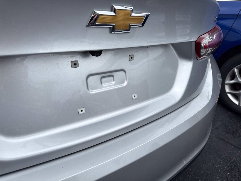 Used 2022 Chevrolet Malibu LT FWD image 21