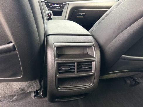 Certified 2023 Cadillac XT5 Luxury image 46