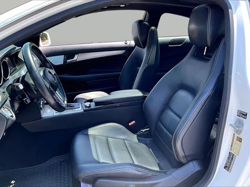 Used 2013 Mercedes-Benz C 250 Coupe image 11