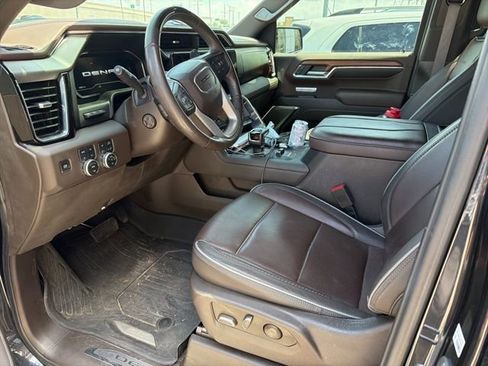 Used 2023 GMC Sierra 1500 Denali AWD/4WD image 7