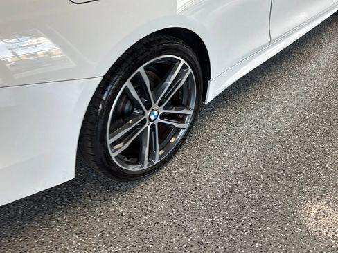 Used 2019 BMW 430i Coupe w/ M Sport Package RWD image 38