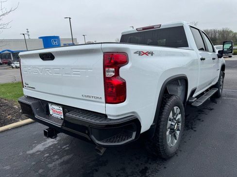 New 2026 Chevrolet Silverado 2500 Custom image 3