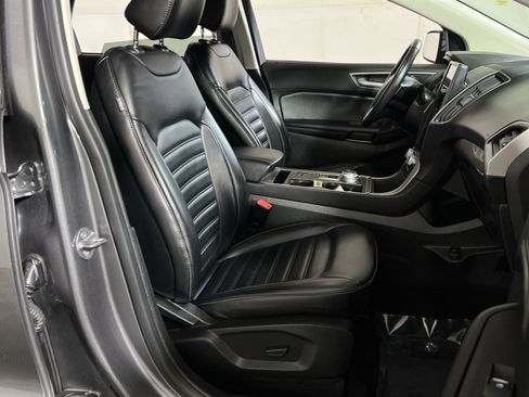 Used 2024 Ford Edge SEL image 25