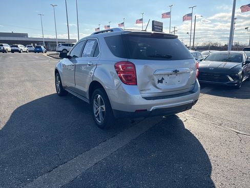 Used 2017 Chevrolet Equinox Premier w/ Enhanced Convenience Package image 6