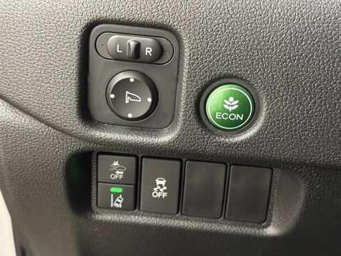 Certified 2022 Honda Pilot Special Edition image 30