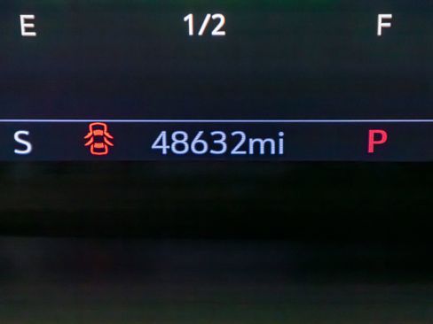 Used 2021 Chevrolet Silverado 3500 High Country image 20