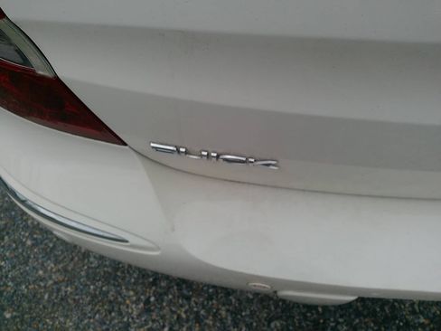 Used 2006 Buick LaCrosse CXL w/ Driver Confidence Package image 6