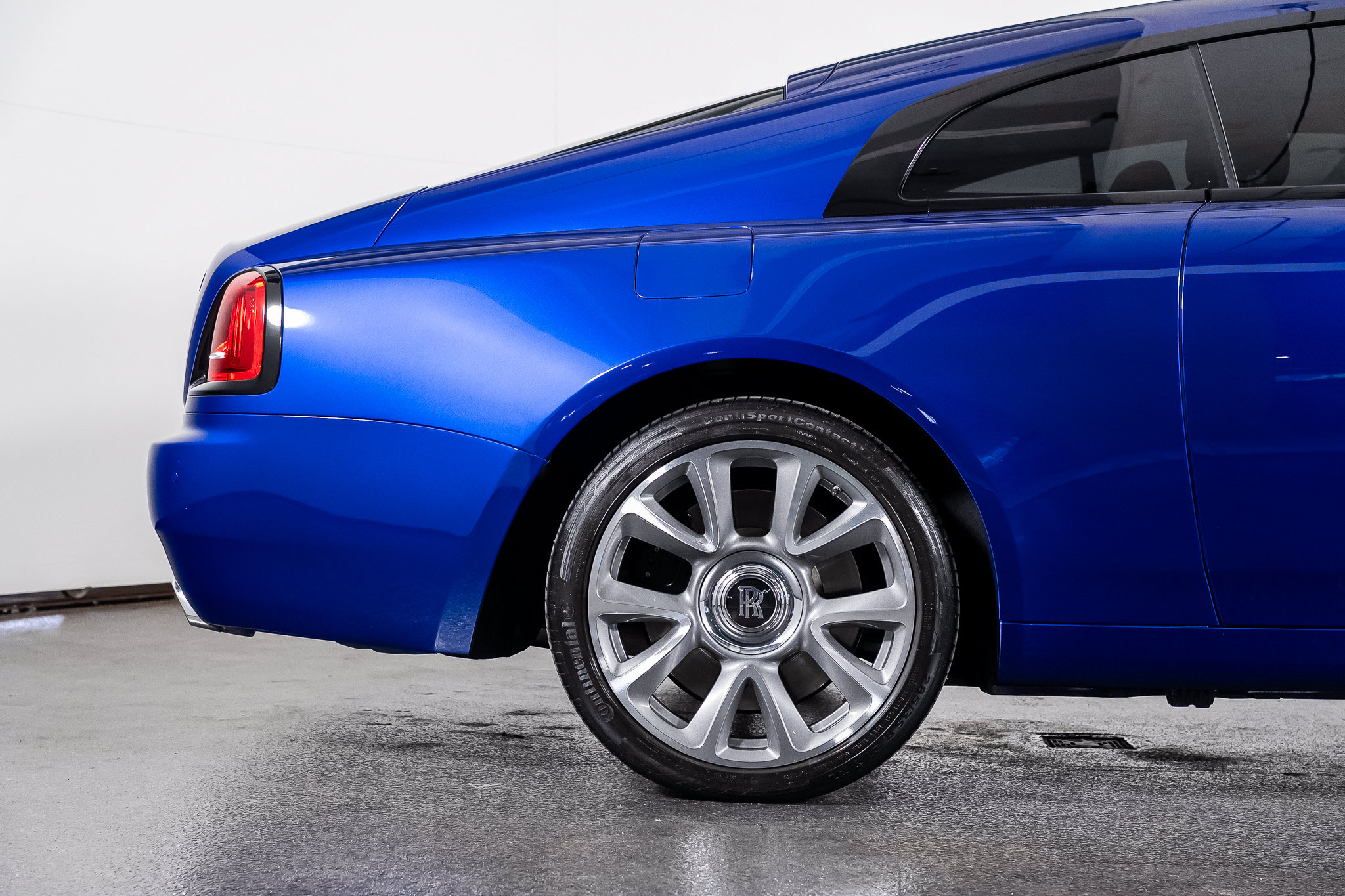 Used 2020 Rolls-Royce Wraith RWD image 33