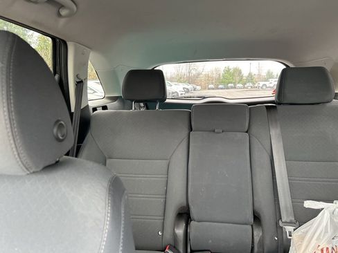 Certified 2019 Kia Sorento AWD w/ LX Convenience Package image 15