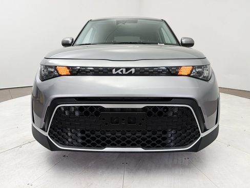 Used 2023 Kia Soul LX w/ LX Technology Package FWD image 10