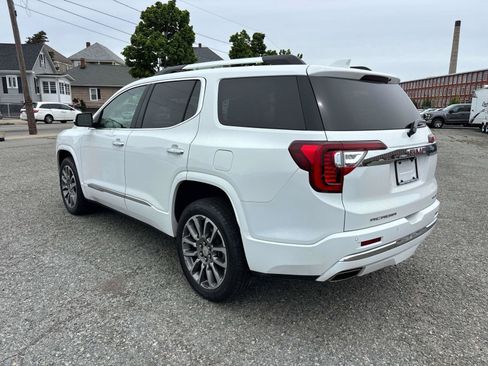Used 2023 GMC Acadia Denali AWD/4WD image 7