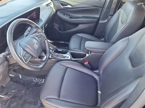 Used 2024 Buick Encore GX Sport Touring w/ Comfort Package image 9
