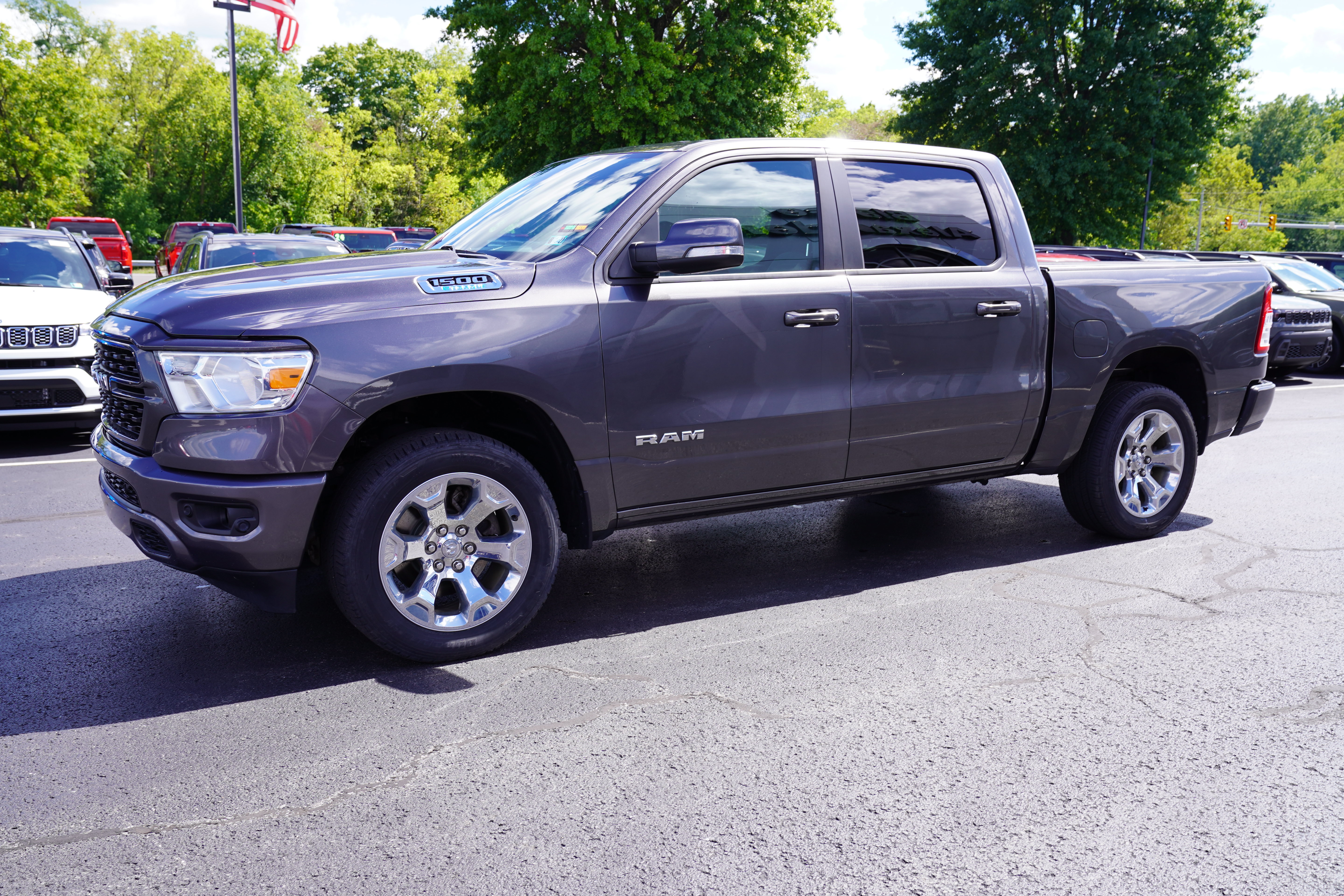 Used 2022 RAM 1500 Big Horn AWD/4WD image 9