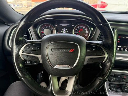 Used 2019 Dodge Challenger R/T w/ Driver Convenience Group image 19