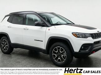 Used 2025 Jeep Compass Trailhawk video 1