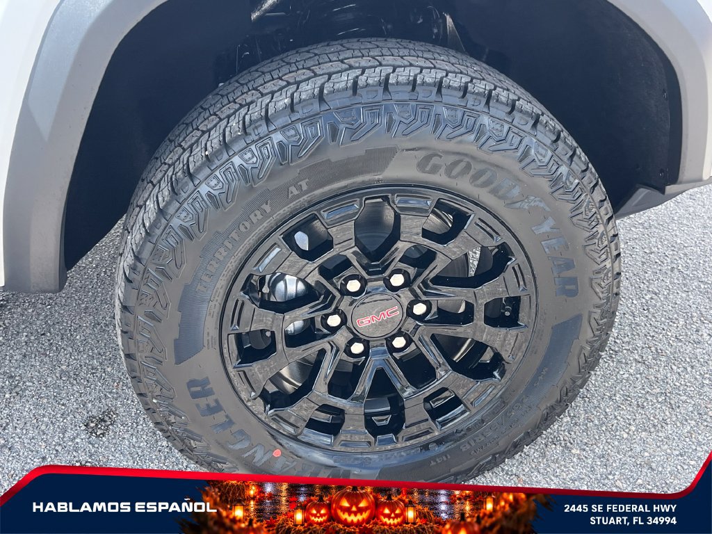 New 2026 GMC Canyon Elevation RWD image 21