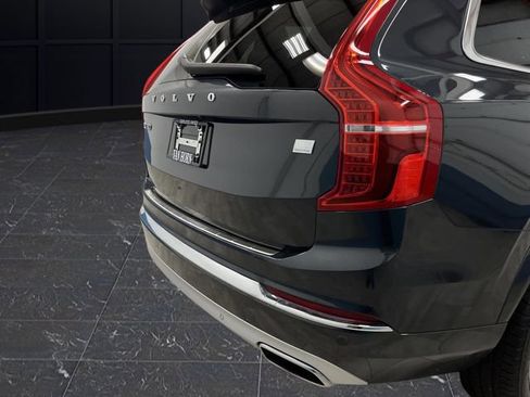 Used 2021 Volvo XC90 T8 Inscription Expression w/ Advanced Package image 36