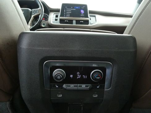 Used 2021 Chevrolet Suburban High Country w/ Premium Package AWD/4WD image 21