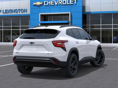 New 2026 Chevrolet Trax LT w/ Driver Confidence Package FWD image 4