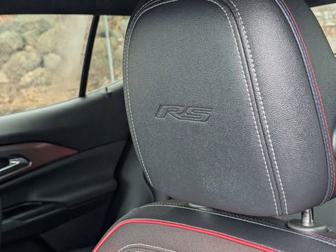 Used 2024 Chevrolet Equinox EV RS image 19