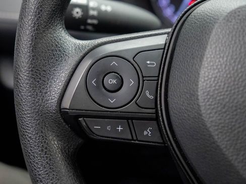 Used 2024 Toyota RAV4 XLE image 27