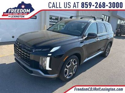 Used 2023 Hyundai Palisade Limited w/ Cargo Package