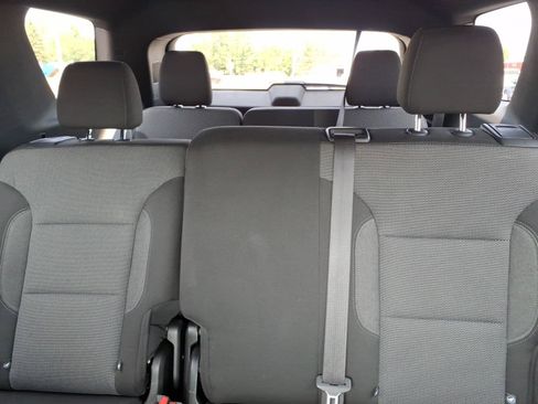 Used 2023 Chevrolet Traverse LT AWD/4WD image 14