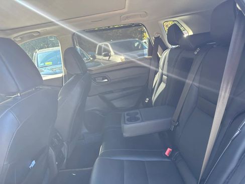 Used 2022 Nissan Rogue SL w/ SL Premium Package image 34