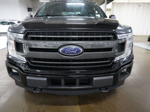 Used 2019 Ford F150 XLT w/ Equipment Group 302A Luxury AWD/4WD image 21