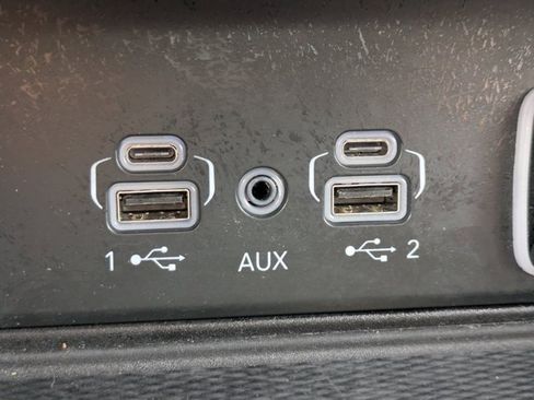 Used 2023 Jeep Grand Cherokee L Laredo image 19