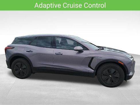 Certified 2024 Chevrolet Blazer EV LT AWD/4WD image 23