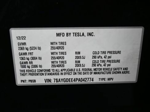 Used 2023 Tesla Model Y Long Range AWD/4WD image 9