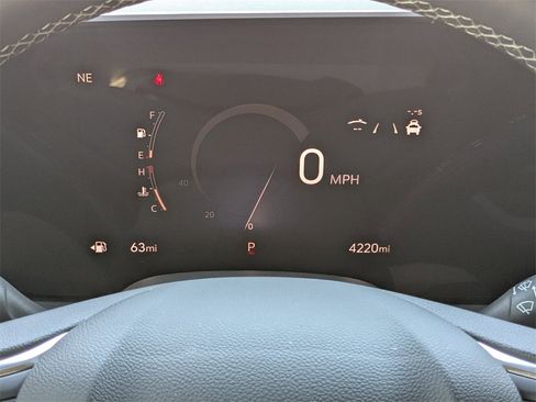 Used 2025 Buick Encore GX Avenir w/ Avenir Technology Package image 38