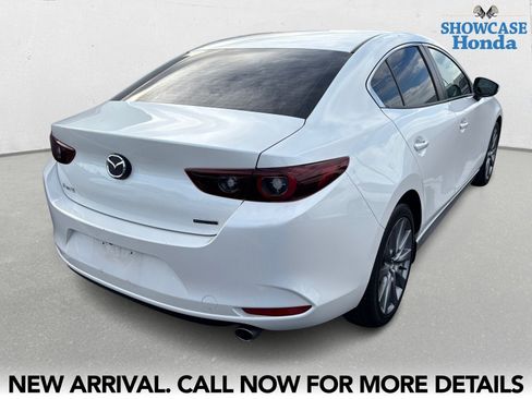 Used 2022 MAZDA MAZDA3 s image 5