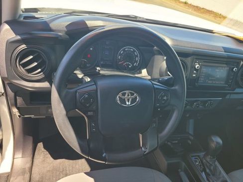 Used 2018 Toyota Tacoma SR w/ SR Convenience Package RWD image 29
