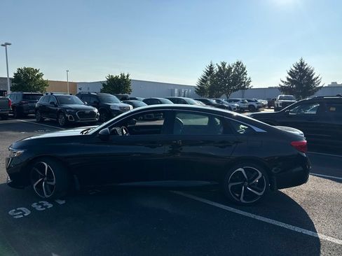 Used 2021 Honda Accord Sport image 5