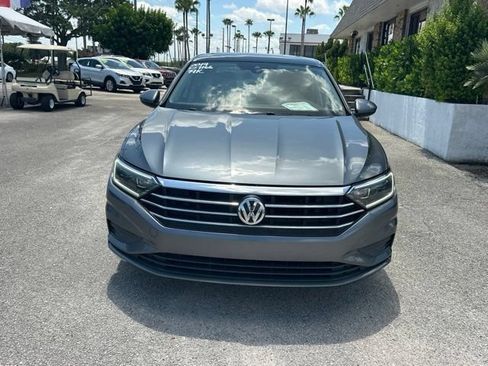 Used 2019 Volkswagen Jetta SEL FWD image 3