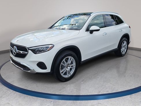 New 2026 Mercedes-Benz GLC 300 image 1