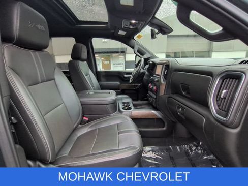 Used 2020 Chevrolet Silverado 2500 High Country w/ Technology Package AWD/4WD image 29