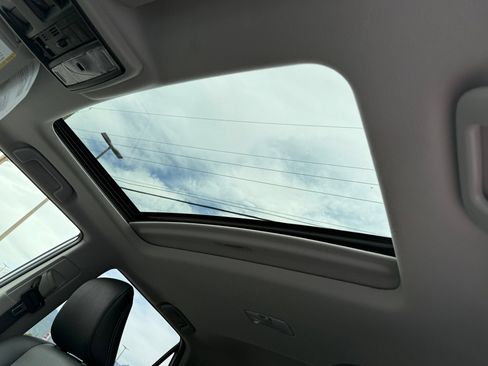 Used 2019 Toyota 4Runner SR5 Premium AWD/4WD image 24