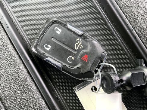 Used 2019 GMC Sierra 1500 SLT w/ SLT Premium Plus Package image 9