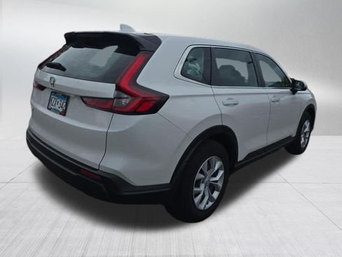 Used 2024 Honda CR-V LX image 5