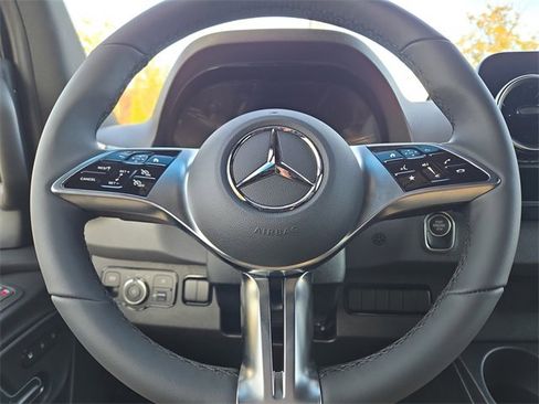 New 2026 Mercedes-Benz Sprinter 2500 image 18