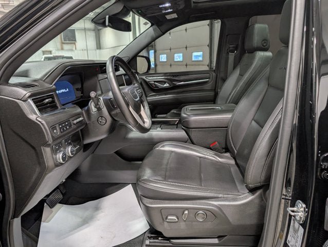 Used 2024 GMC Yukon Denali AWD/4WD image 15