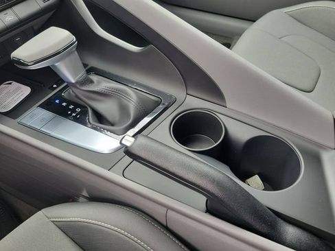 New 2026 Hyundai Elantra Sport FWD image 16