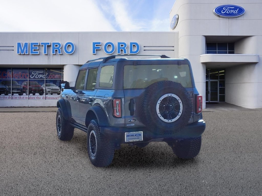 Used 2023 Ford Bronco Badlands w/ Sasquatch Package AWD/4WD image 5