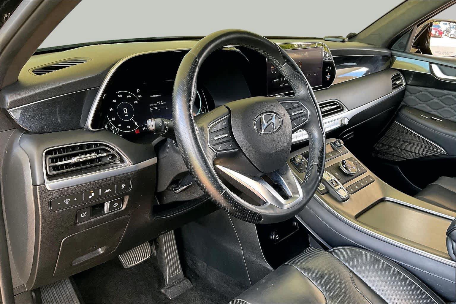 Used 2021 Hyundai Palisade Calligraphy w/ Cargo Package AWD/4WD image 16