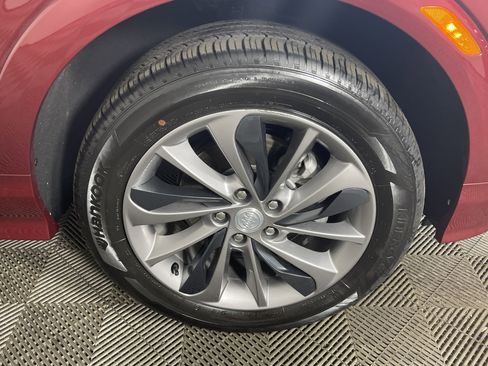 Used 2023 Buick Encore GX Select w/ Sport Touring Package image 6