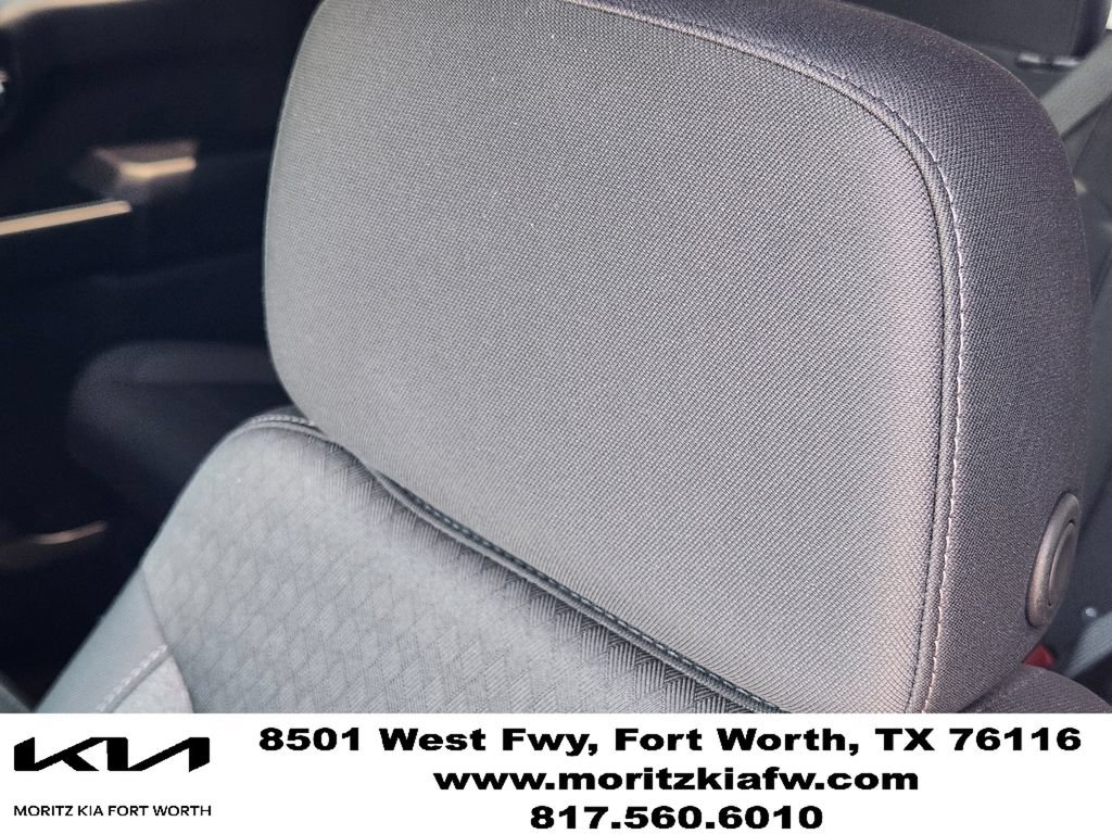 Used 2025 Chevrolet Silverado 1500 Custom Trail Boss AWD/4WD image 14