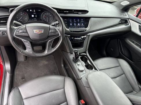 Used 2023 Cadillac XT5 Premium Luxury w/ Technology Package AWD/4WD image 21